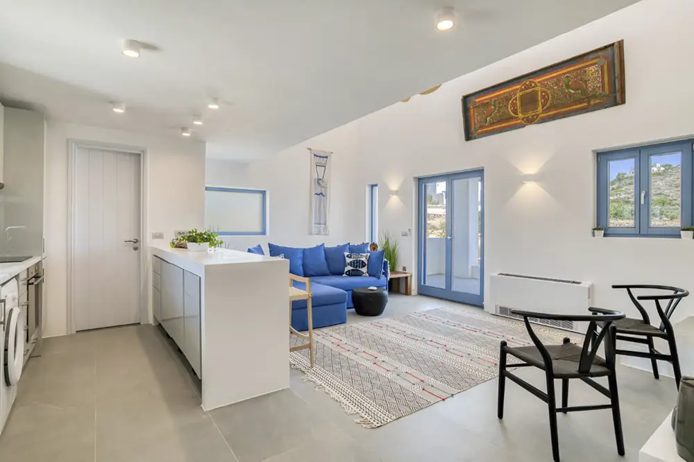 Guest house main floor